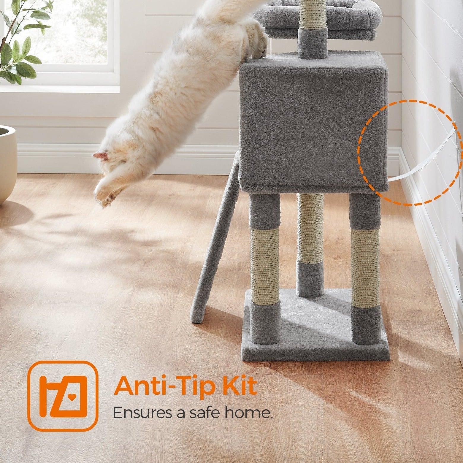 Kratzbaum Mehrstufig mit Höhle Rampe und Pom-Poms